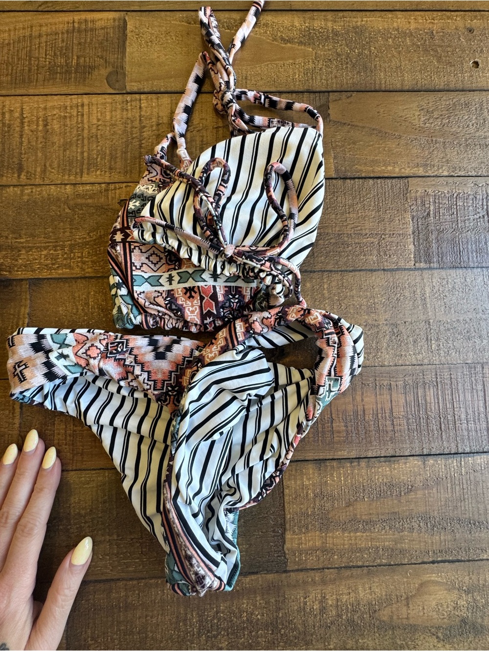 Bikini bundle - Picture 9 of 10